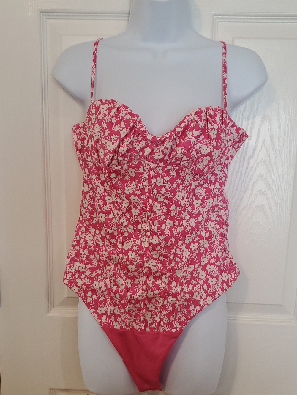 Zara Bodysuit Size Medium